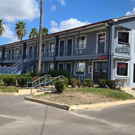 Deluxe Inn Airport Μακάλεν Εξωτερικό φωτογραφία